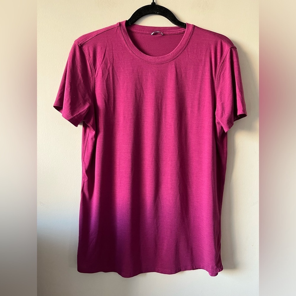 Kit & Ace Plain T-Shirt Medium
